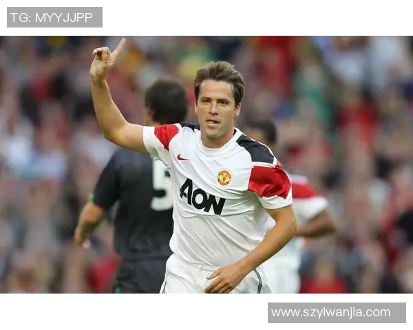 足球明星独特发型刻字创意展示引领时尚潮流的视觉盛宴